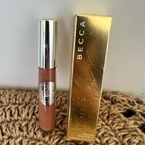 Becca Glow Gloss - Beach Bum